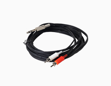 Cabo P10 para RCA (vermelho e branco), com conector para dispositivos de áudio.